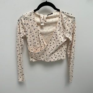 Brandy Melville tie back shirt
